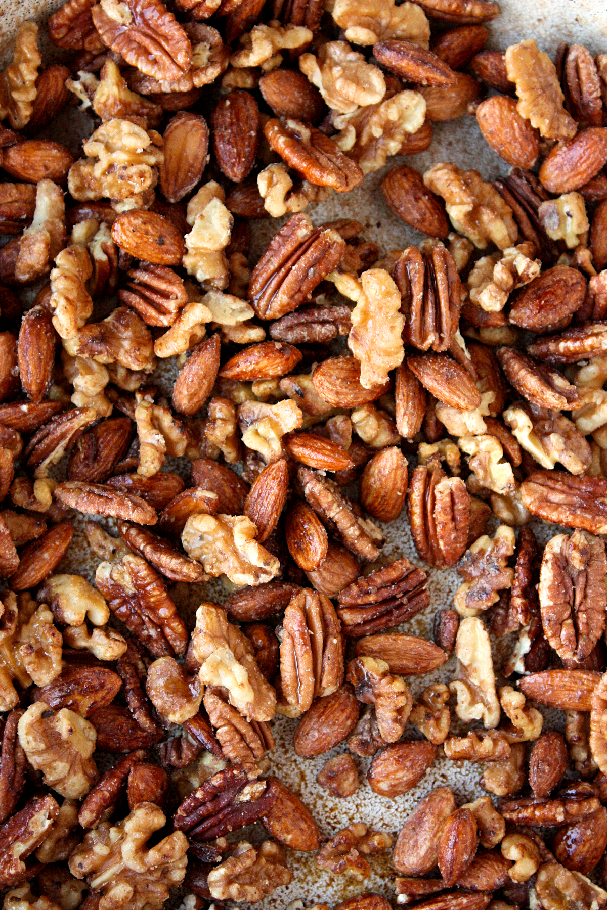 Nutty Duo, Maple Mixed Nuts & Spicy Cocktail Almonds – JasperSpecialtyFoods